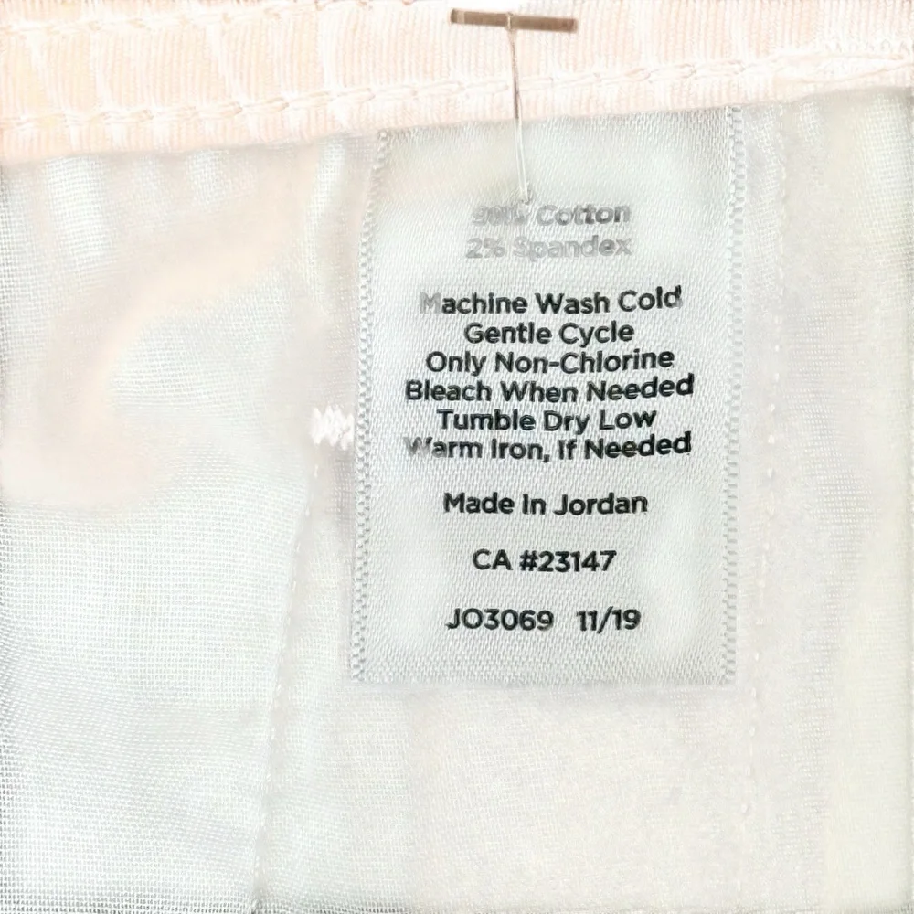 Talbots Tan Bermuda Shorts Classic Tailored Style - Picture 8 of 9